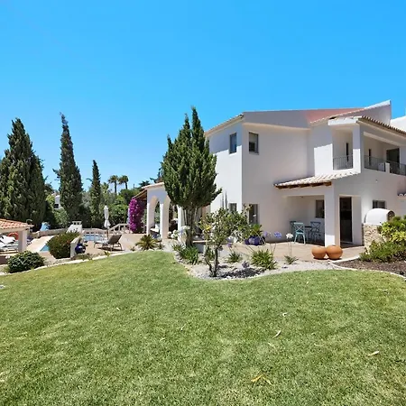 Casa Zimbreira Βίλα